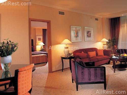 Beach Rotana Hotel & Towers 13